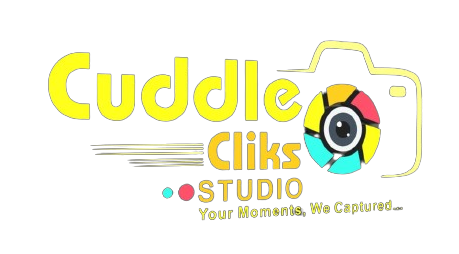 Cuddle Click Studio Logo